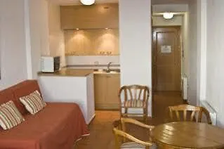 Montreal Hotel Sierra Nevada